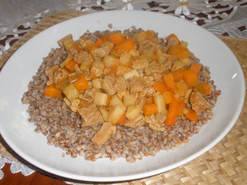 Gulasz wieprzowy z karkówki  Gulasz wieprzowy z karkówki