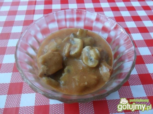 Gulasz wieprzowy z pieczarkami  Gulasz wieprzowy z pieczarkami