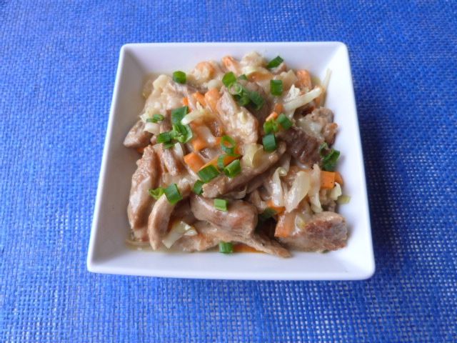 Gulasz wieprzowy z warzywami