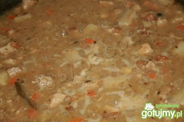 Gulasz wieprzowy z warzywami