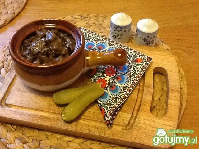 Gulasz wołowy z grzybami Gulasz wołowy z grzybami