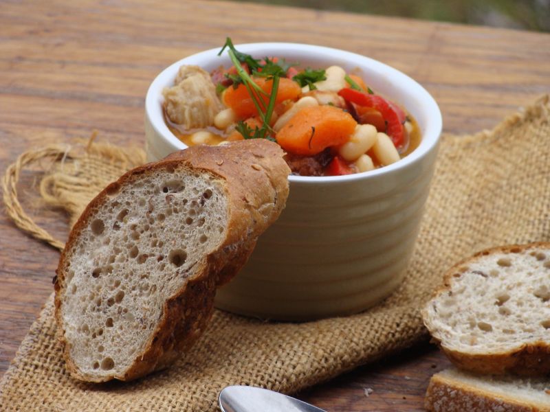 Gulasz z fasoli i warzyw 