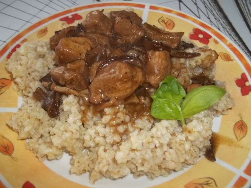 Gulasz z grzybkami Gulasz z grzybkami