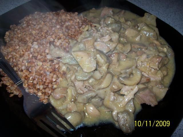 gulasz z indyka z pieczarkami gulasz z indyka z pieczarkami