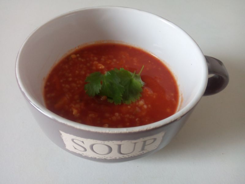 Gulasz z kurczaka z kaszą Gulasz z kurczaka z kaszą