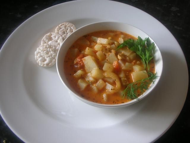 gulasz z kurczakiem i warzywami gulasz z kurczakiem i warzywami