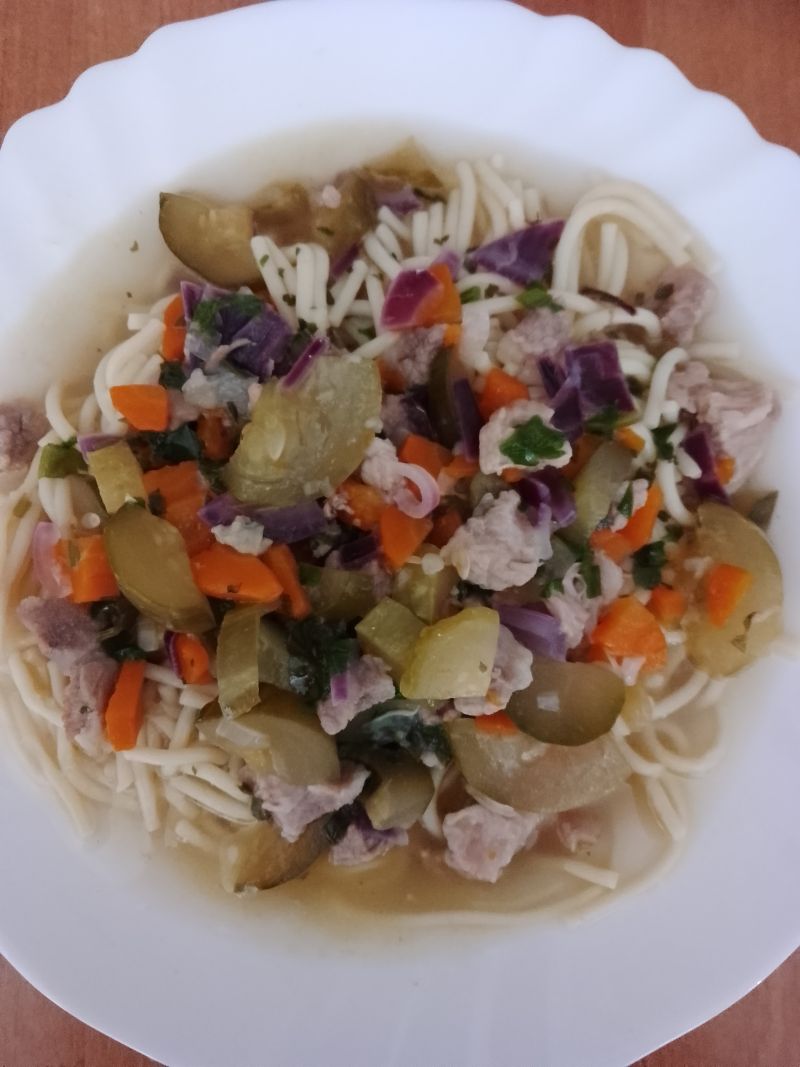 Gulasz z łopatki z kurdybankiem Gulasz z łopatki z kurdybankiem