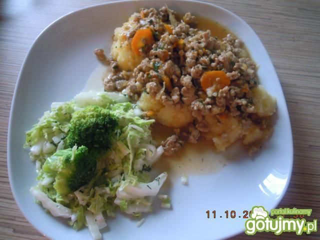 gulasz z mięsa mielonego  gulasz z mięsa mielonego