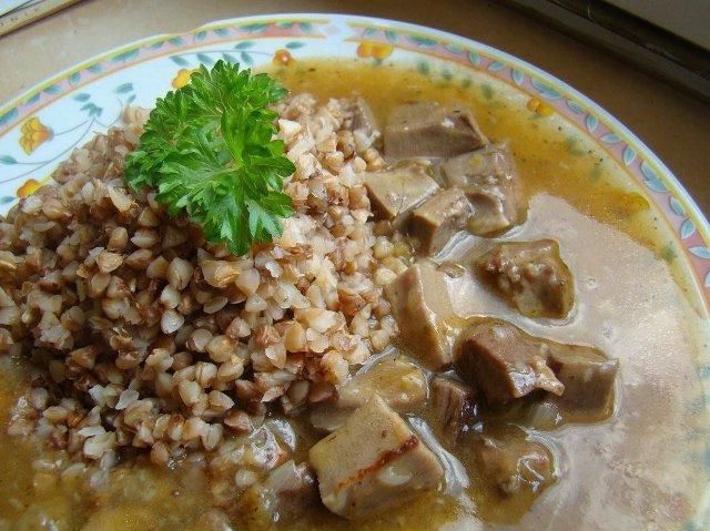 Gulasz z ozorków wieprzowych