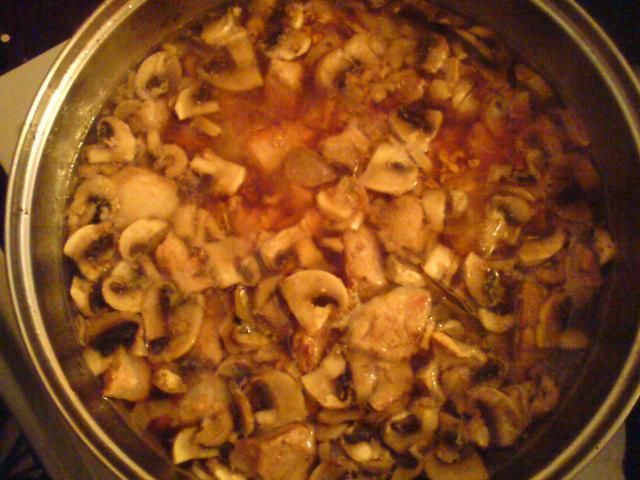 Gulasz z pieczarkami