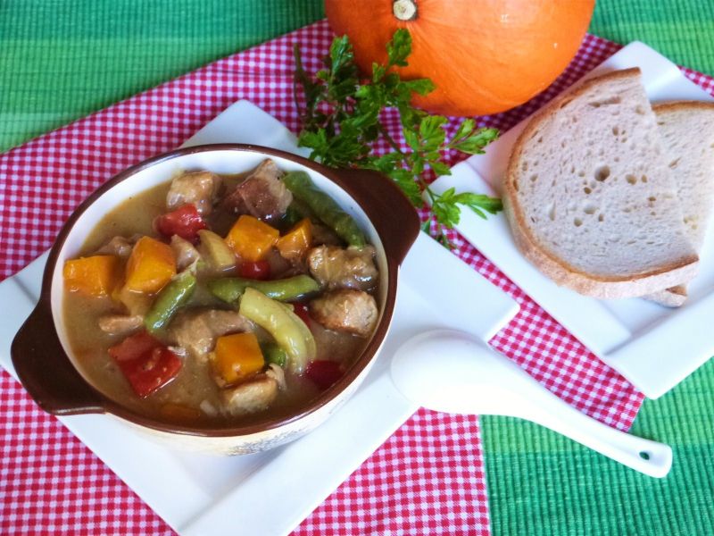 Gulasz z warzywami Gulasz z warzywami