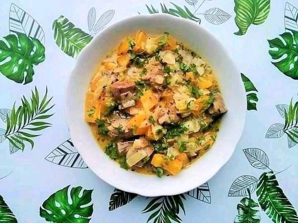 Gulasz z wątróbki i papryki Gulasz z wątróbki i papryki