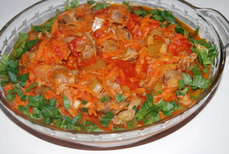 Gulasz z żołądków drobiowych Gulasz z żołądków drobiowych