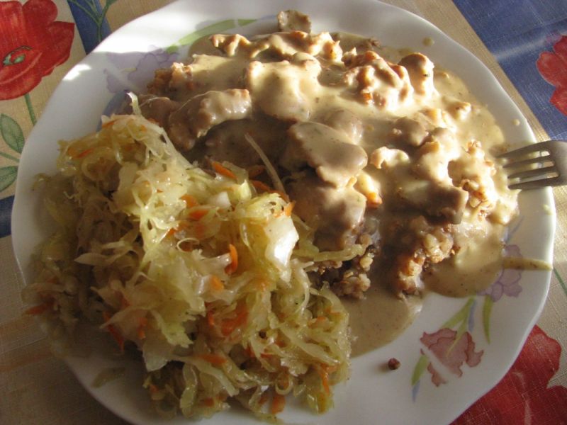 Gulasz z żołądków kurzcząt