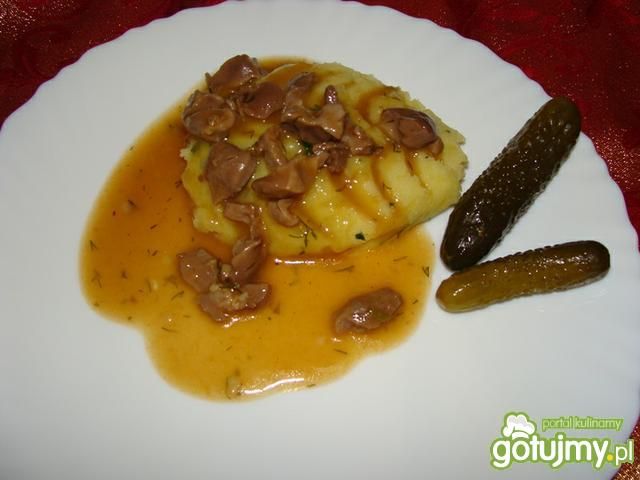 Gulasz z żołądków kurzych Gulasz z żołądków kurzych