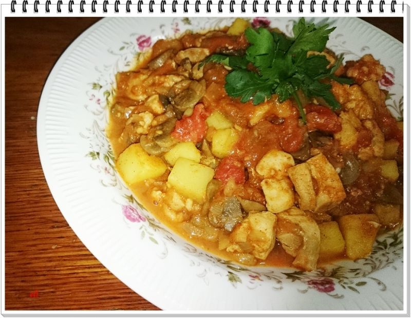 Gulasz ziemniaczano drobiowy Eli