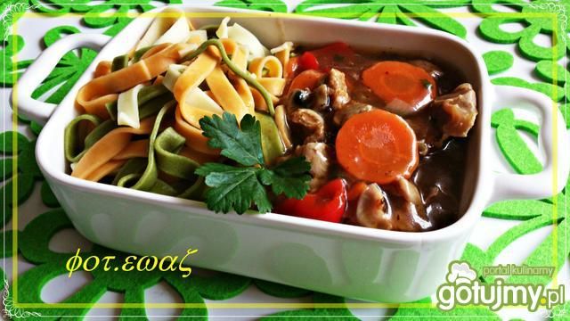 Gulasz żołądkowo warzywny Gulasz żołądkowo warzywny