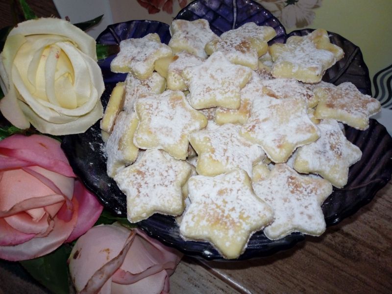 Gwiazdki - ciasteczka budyniowe Gwiazdki - ciasteczka budyniowe