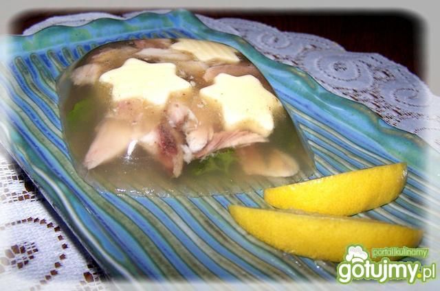 Gwiazdkowy karp w galarecie. Gwiazdkowy karp w galarecie.