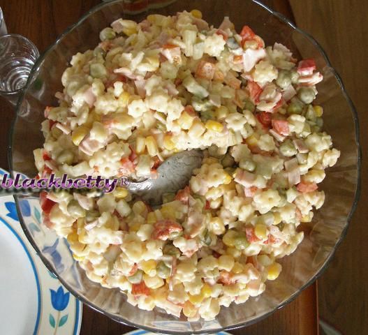 Gwiaździsta sałatka warzywna Gwiaździsta sałatka warzywna