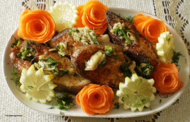 Halibut jabłuszkowy : Halibut jabłuszkowy :