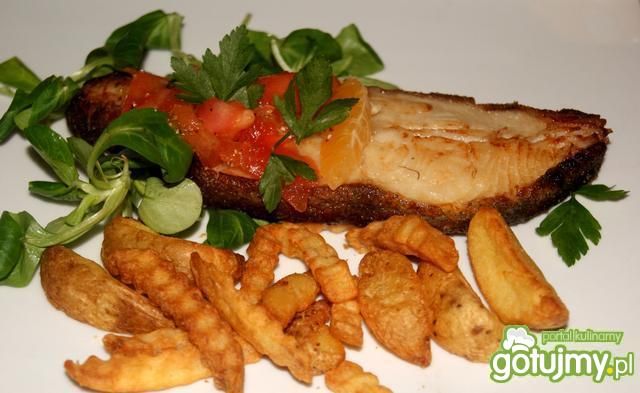 Halibut w marynacie z tamaryndowcem