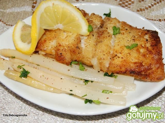 Halibut ze szparagami : Halibut ze szparagami :