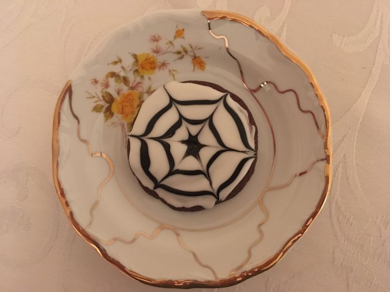 Halloweenowe ciasteczka "Pajączki" Halloweenowe ciasteczka "Pajączki"
