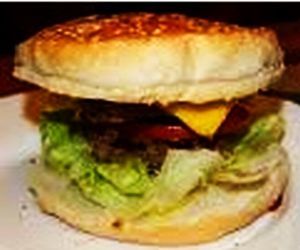 Hamburger lifestyle z sosami