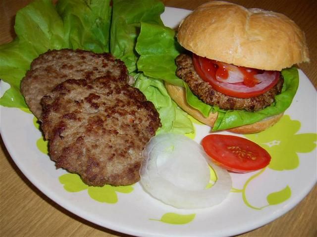 Hamburgery prawdziwe wyśmienite  Hamburgery prawdziwe wyśmienite