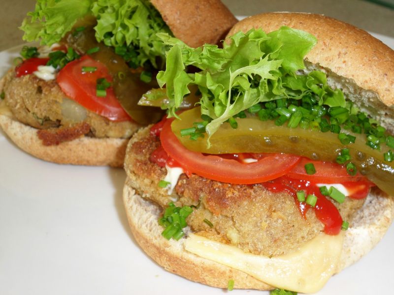 Hamburgery z innym burgerem