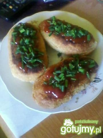 Hamburgery z parówką