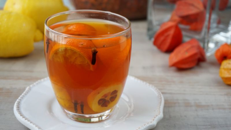 Herbata z mandarynka i pigwowcem Herbata z mandarynka i pigwowcem