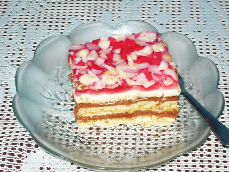 Herbatnikowiec z budyniem