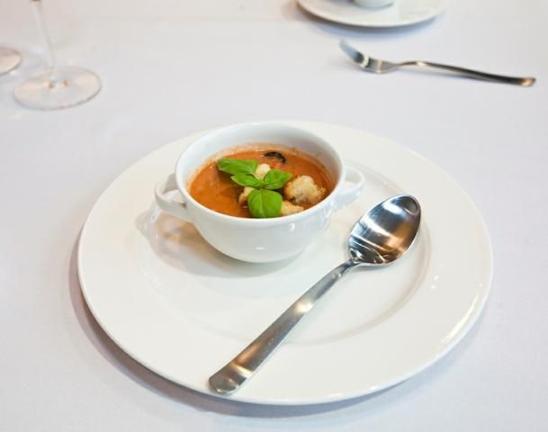 Hiszpański chłodnik z pomidorów