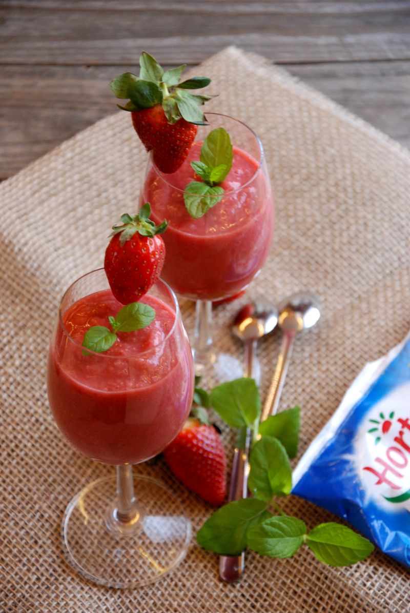 Hiszpańskie gazpacho truskawkowe 