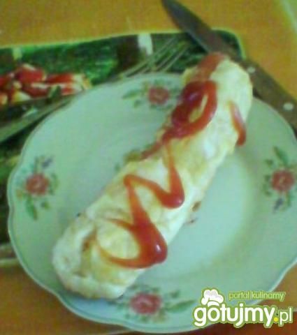 Hod dogi we francuskim cieście Hod dogi we francuskim cieście