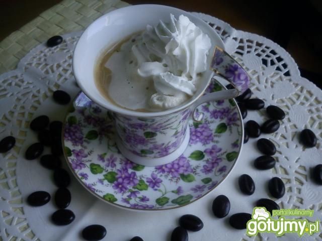 Honey Caffe Tchibo z zółtkiem Honey Caffe Tchibo z zółtkiem