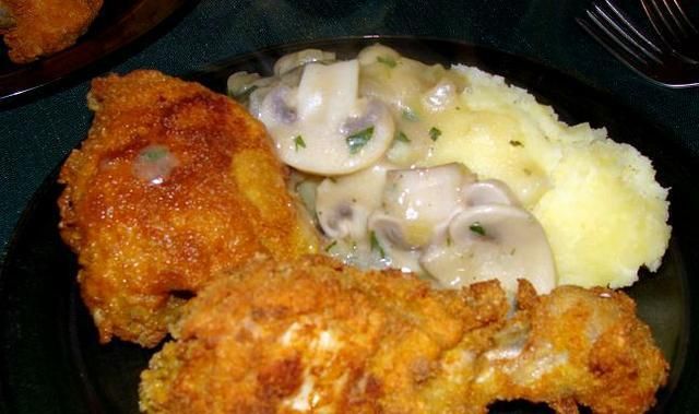 Hot chicken w chrupiącej panierce