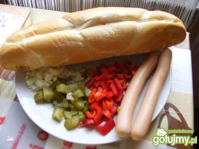 Hot - dog z warzywami