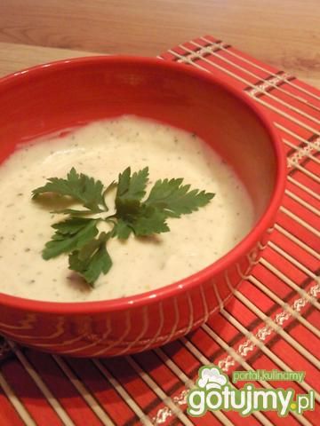 Idealny sos czosnkowy z alkoholem Idealny sos czosnkowy z alkoholem