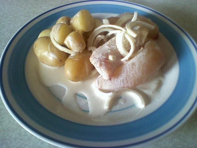 Ikra śledziowa w śmietanie Ikra śledziowa w śmietanie