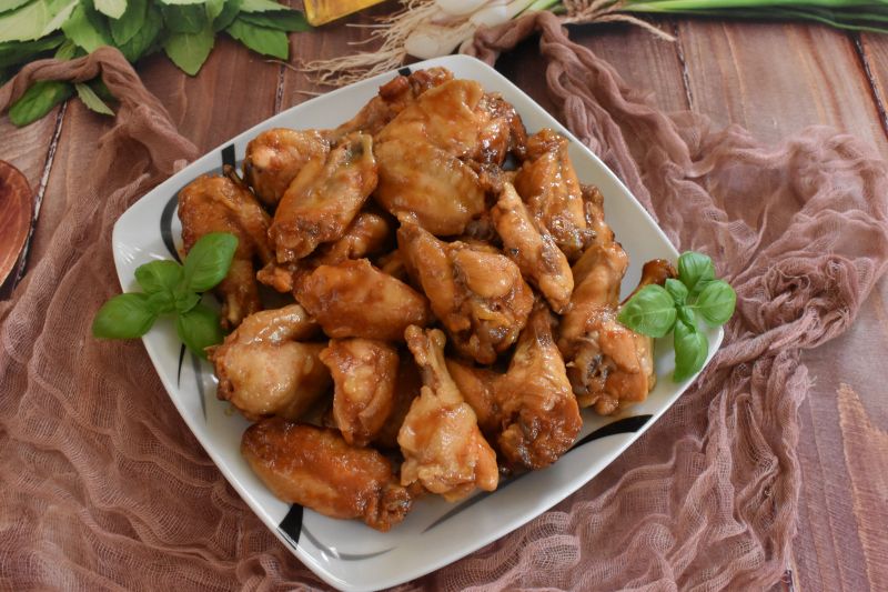 Imprezowe skrzydełka