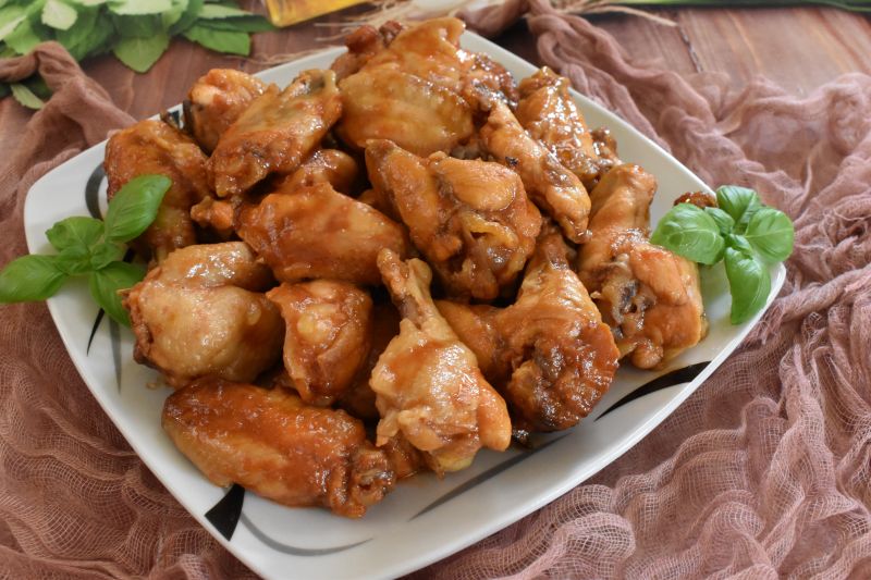 Imprezowe skrzydełka