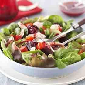 Indyk i zurawina - salatka