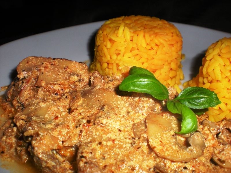 Indyk z imbirem i pieczarkami Indyk z imbirem i pieczarkami