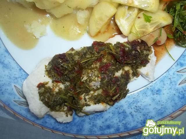 Indyk z pastą z rzeżuchy