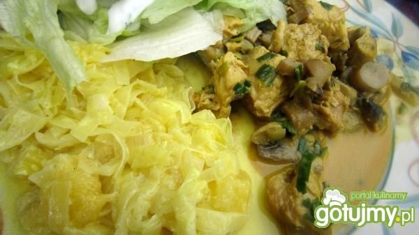 Indyk z porem i ananasem Indyk z porem i ananasem