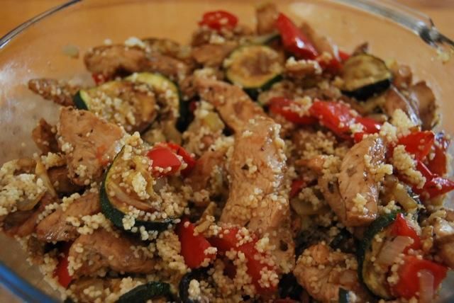 Indyk z warzywami i kuskusem Indyk z warzywami i kuskusem