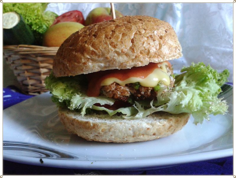 Indykburger z bobem Indykburger z bobem